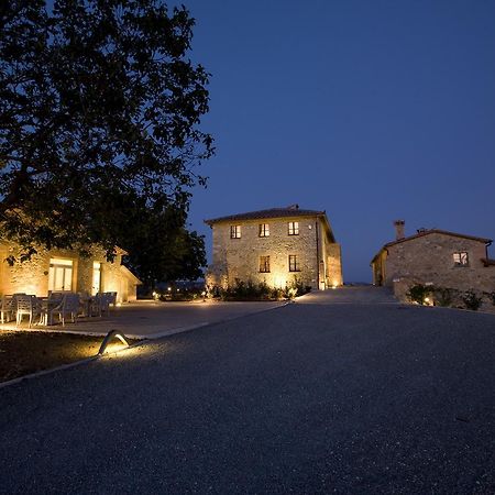 Villa Il Castagno Wine & Resort Siena Kültér fotó