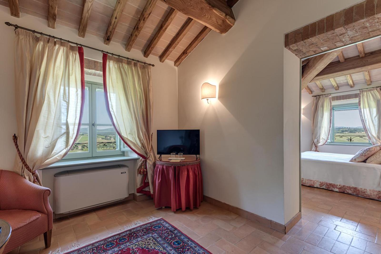 Villa Il Castagno Wine & Resort Siena Kültér fotó