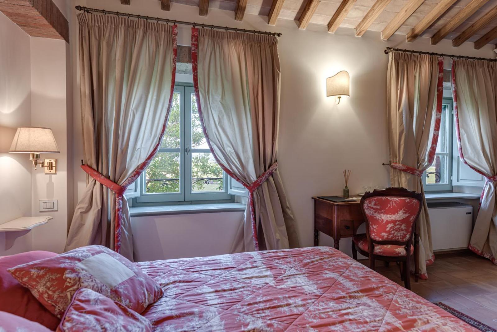 Villa Il Castagno Wine & Resort Siena Kültér fotó