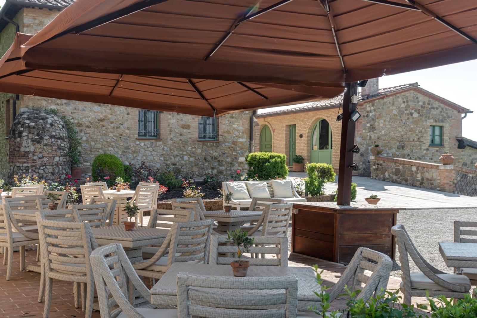 Villa Il Castagno Wine & Resort Siena Kültér fotó